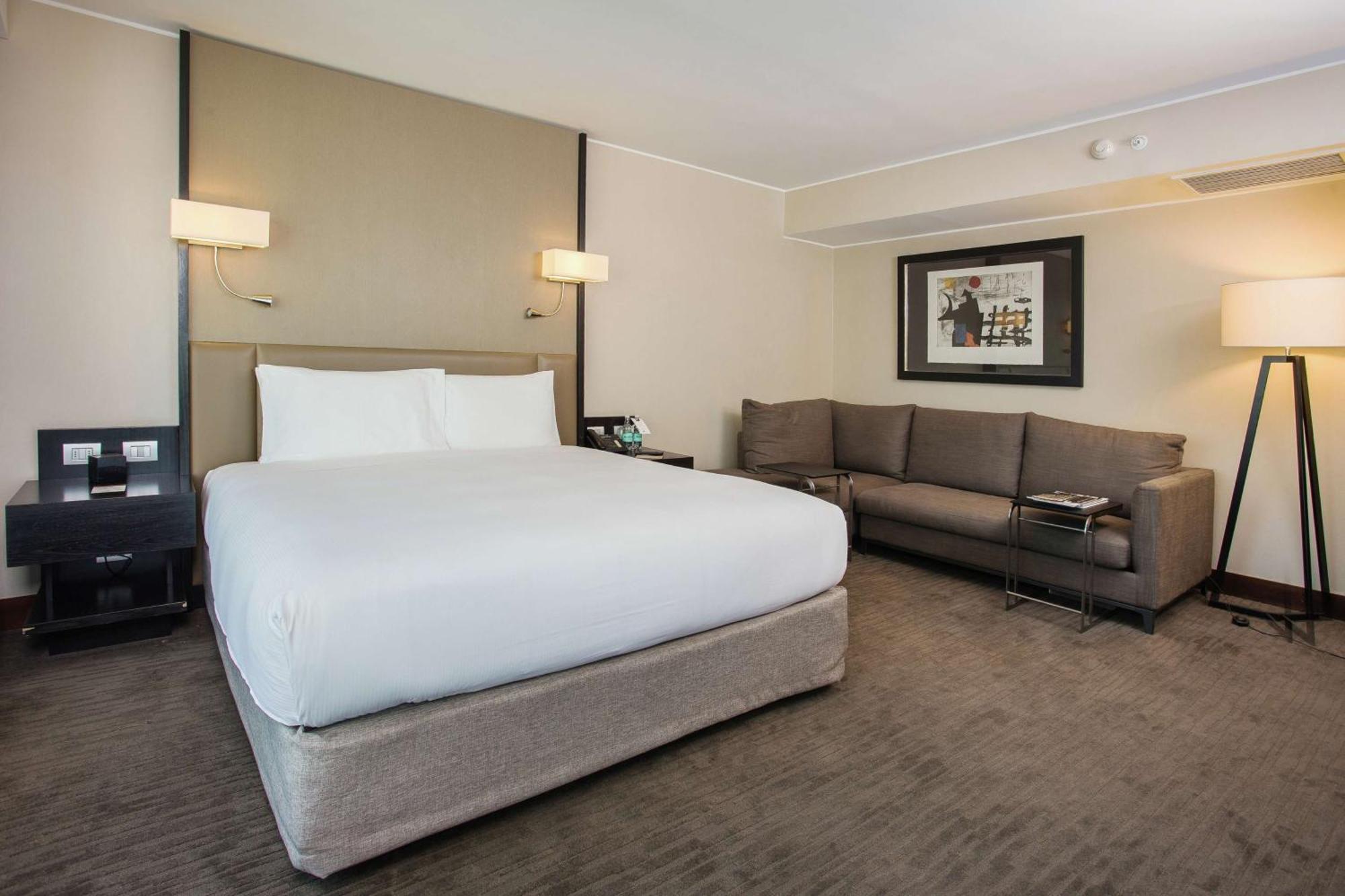 Doubletree By Hilton Santiago - Vitacura Extérieur photo