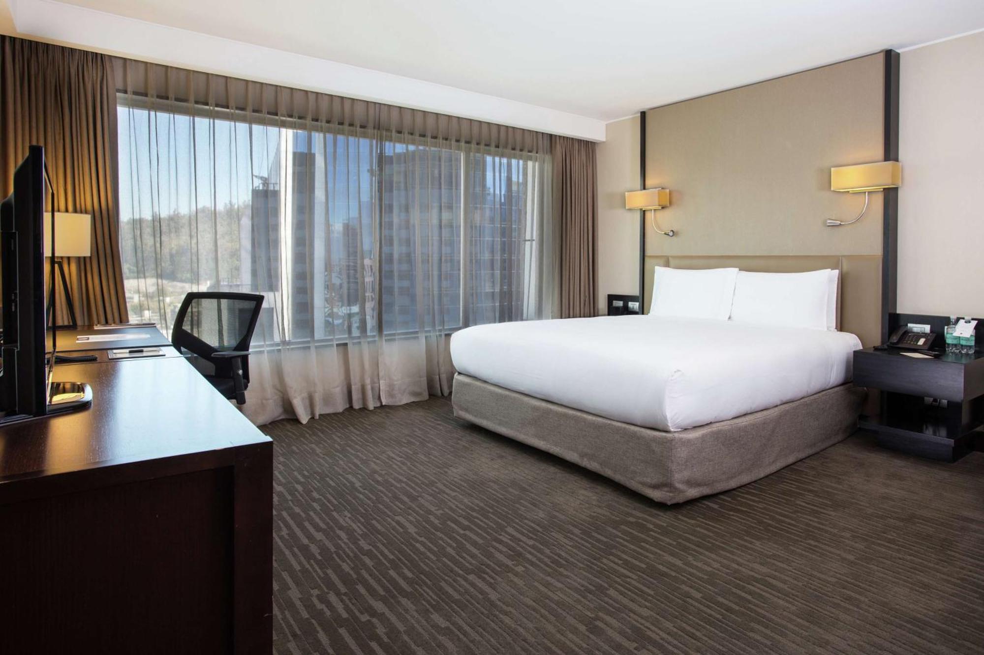 Doubletree By Hilton Santiago - Vitacura Extérieur photo