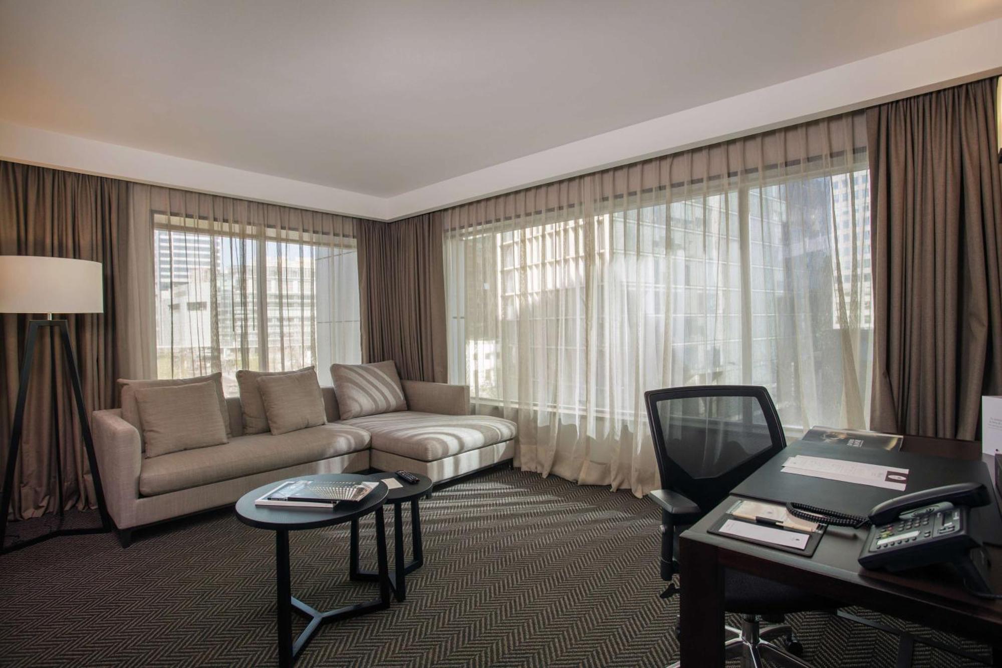 Doubletree By Hilton Santiago - Vitacura Extérieur photo