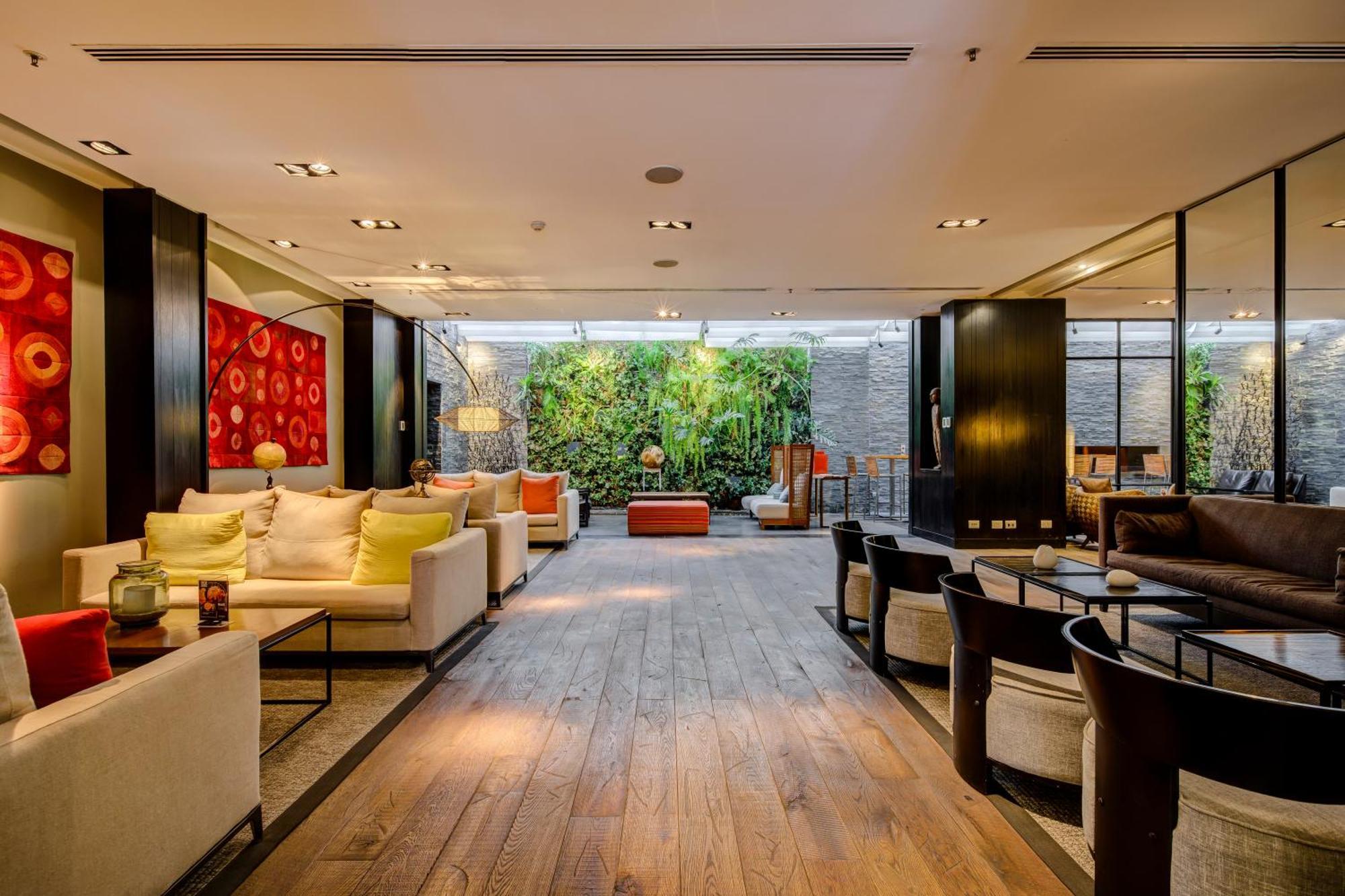 Doubletree By Hilton Santiago - Vitacura Extérieur photo